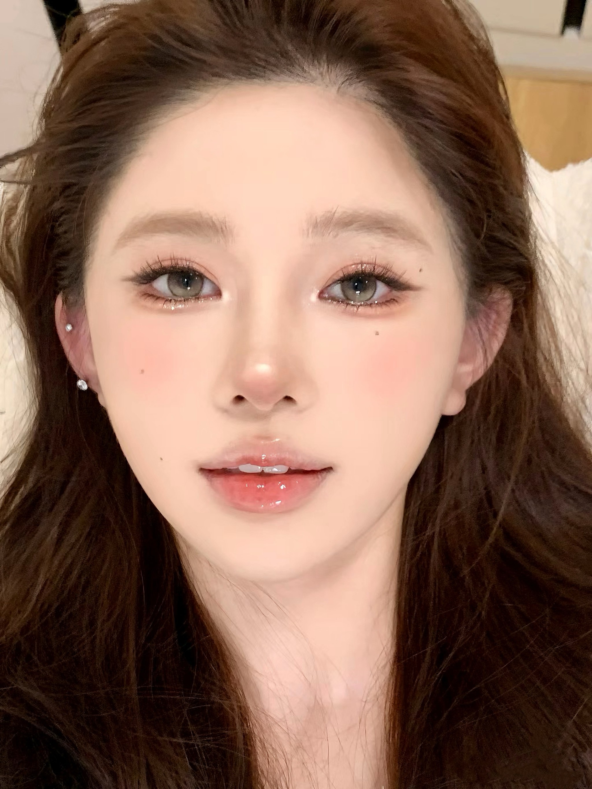 欧美眉形图片欧美蜜桃色图片的魅力与探讨-第1张图片