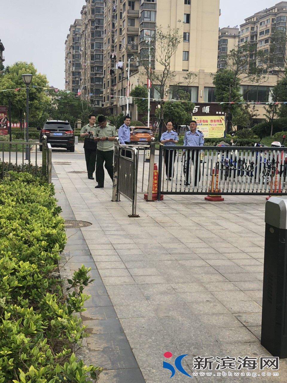 武汉消防官兵浩哥双龙直播武汉消防官兵浩哥双龙直播，守护生命的英勇与智慧-第2张图片