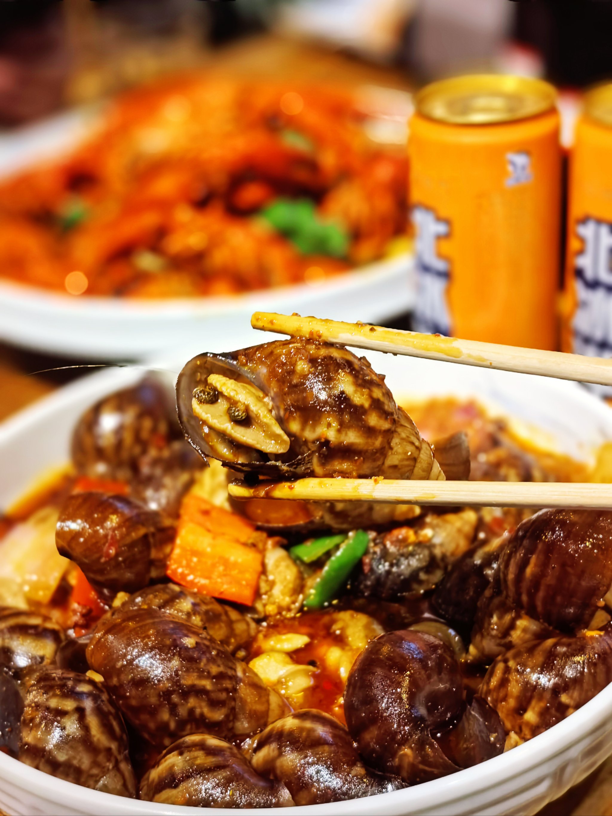 一边吃着一面膜下奶直接看一边享受美食，一边面膜下奶，直接观看生活的美好-第2张图片