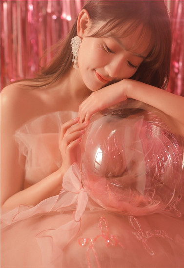 9612黄桃网站进入页面小说_第01集探索9612黄桃网站，进入页面小说的奇幻之旅-第1张图片