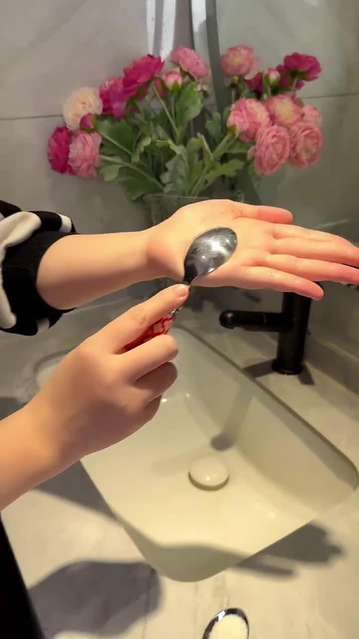 太,太大了,不行面对太粗太大的困扰，儿媳妇的挑战与应对-第1张图片
