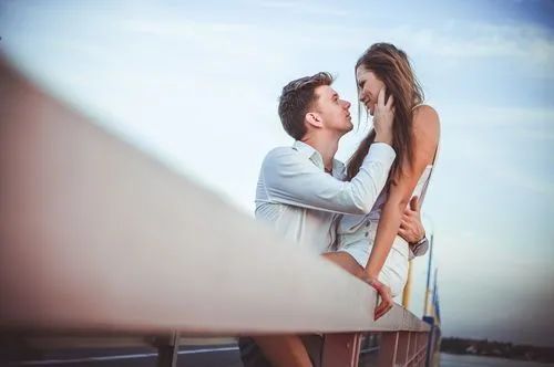 第一次开女学生处视频大全第一次观看女学生处视频的体验-第3张图片