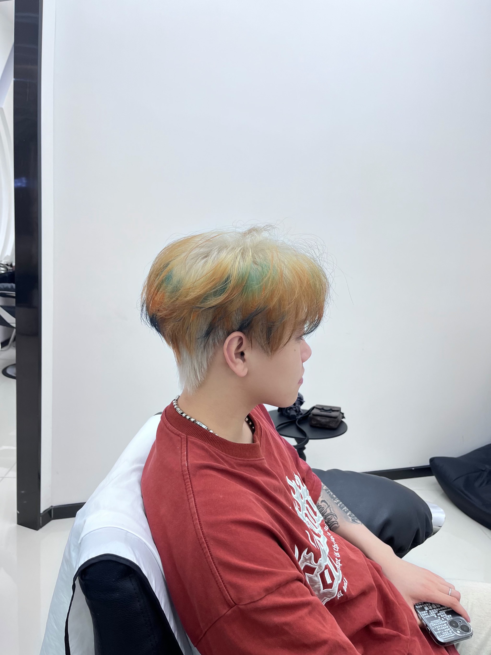 g彩虹男孩G彩虹，神秘而多彩的自然奇观-第1张图片