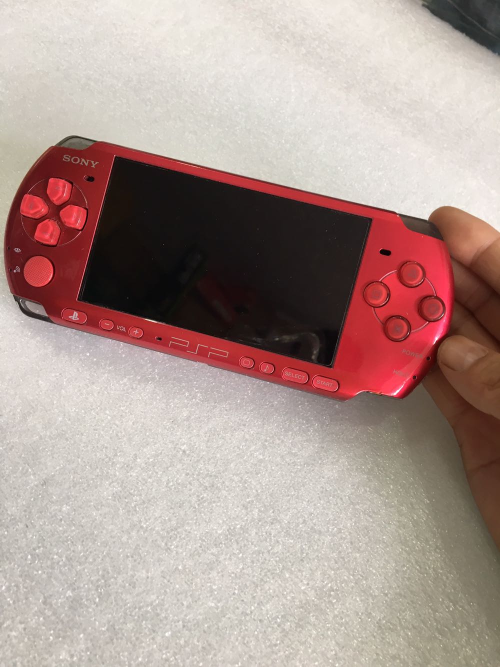 sony psp3000是那一年生产的索尼PSP3000，经典掌上游戏机的回顾与体验-第1张图片