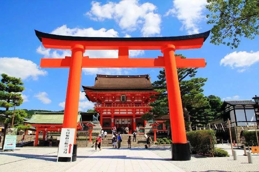 2019日本不卡二区2019年日本不卡二区网络现象的深度解析-第1张图片