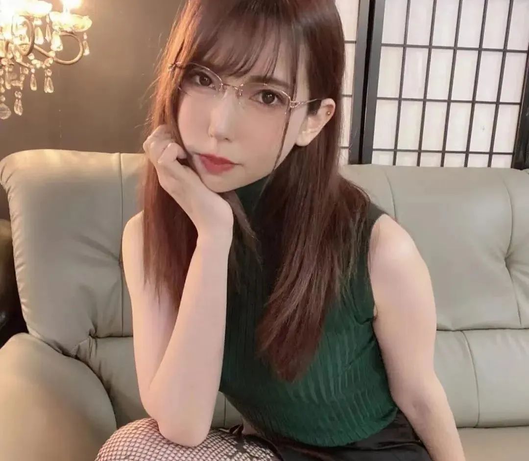 性色AV一区二区三区V视界影院探索V视界影院的性色AV一区、二区、三区-第1张图片