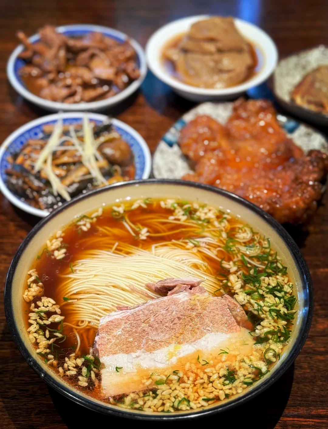 大肉楱征服的冒险之旅——岳乱妇的神秘小说-第2张图片